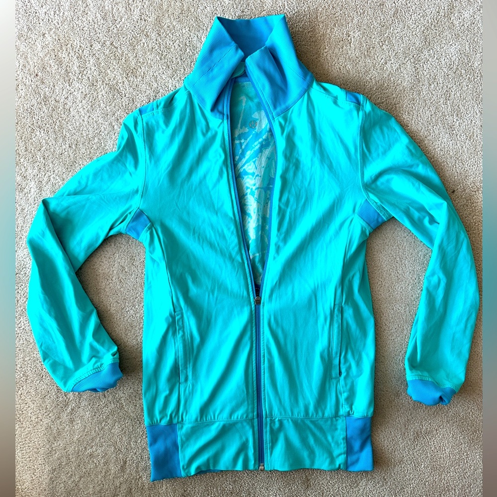 Reversible lululemon sweater